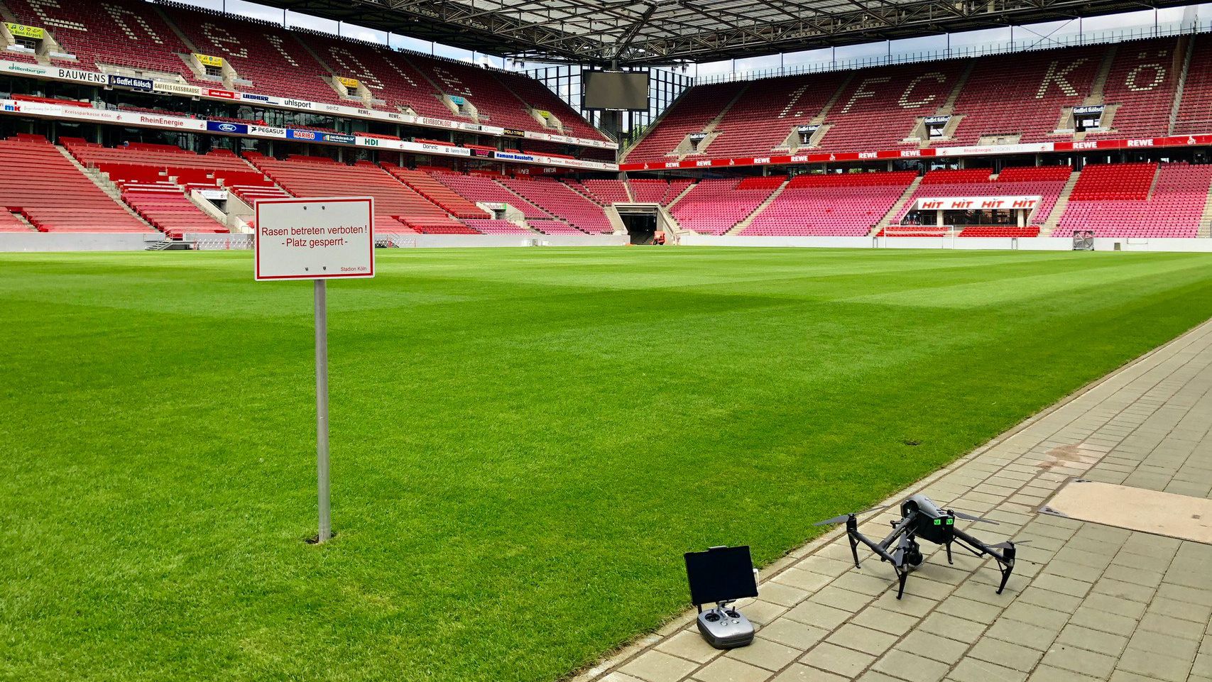 Hier waren wir beim dreh von einem Imagefilm im Stadion vom FC Köln, natürlich mit Luftaufnahmen